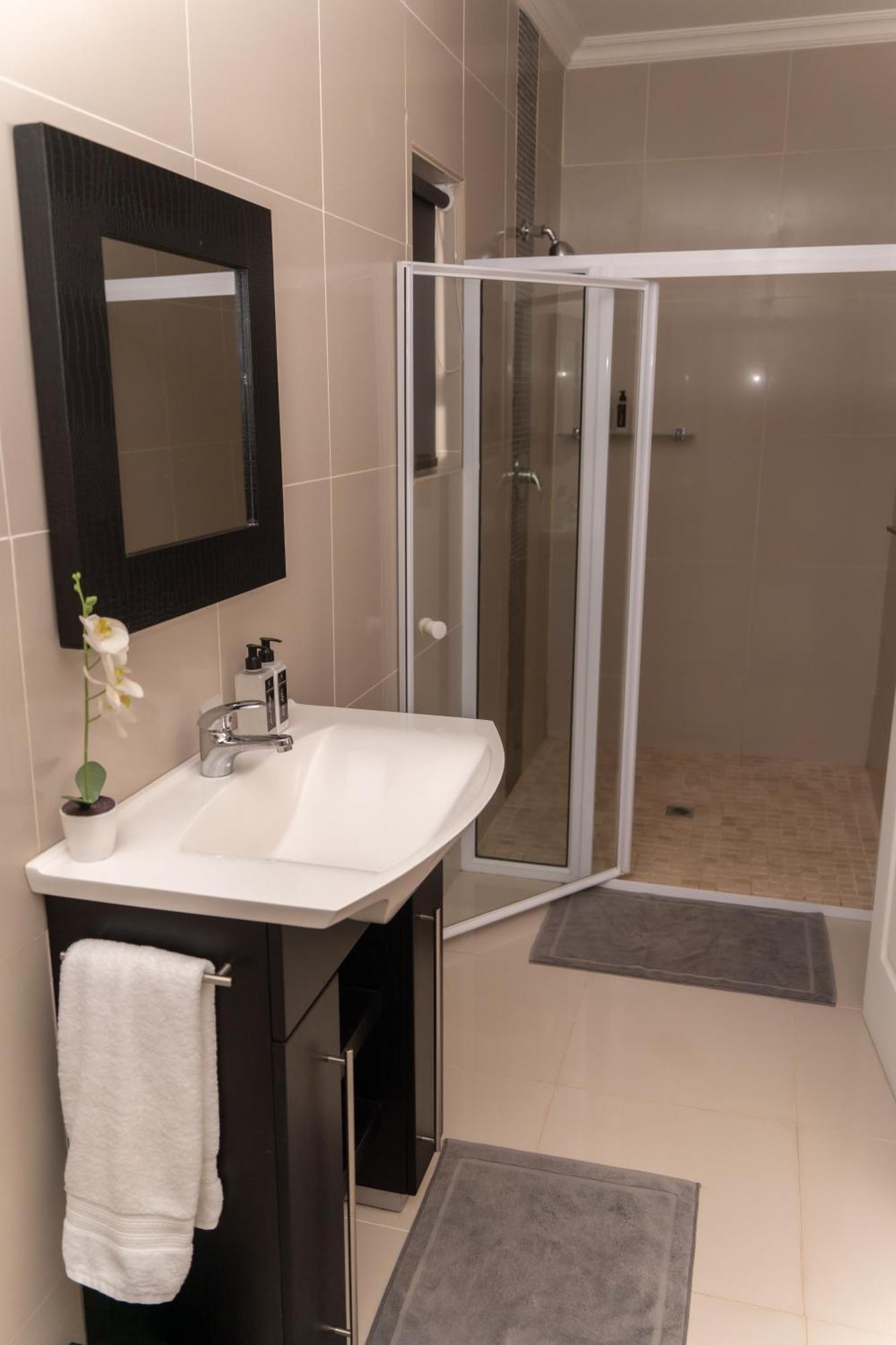 Waterfront Boutique Hotel Vanderkloof Экстерьер фото